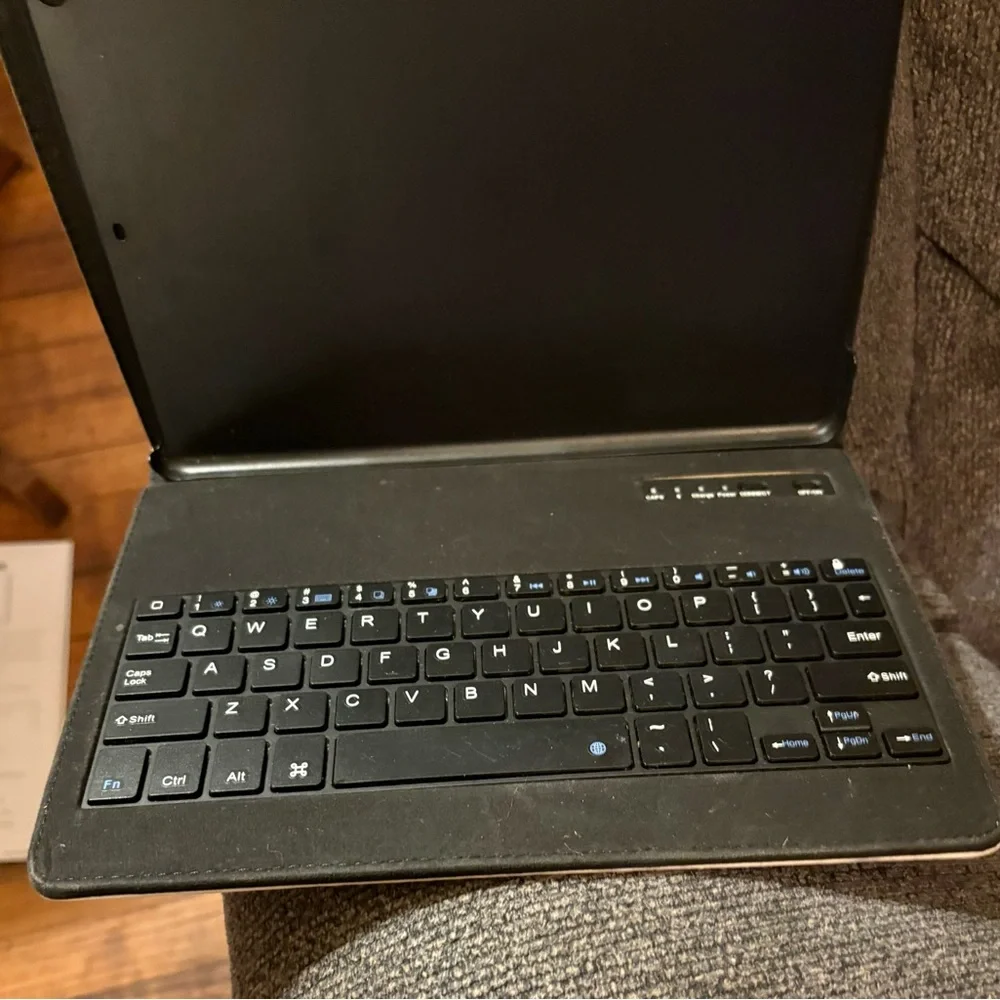 Marble Pattern Tablet Case - Picture 3 of 3